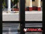 Carpintería de Aluminio Negro