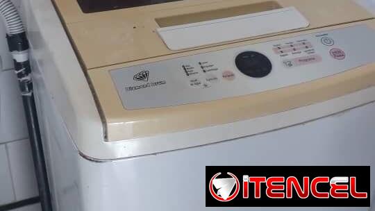 lavadora automática Samsung de carga superior (capacidad de 7.0 kg)