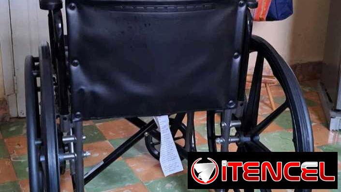 Silla de ruedas nueva — foto 1