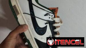 Nike Dunk Low "Hold me tight"