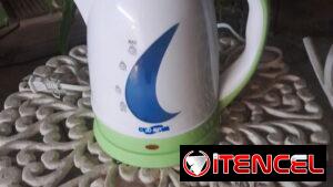 Jarra eléctrica 1.8 L hervir agua