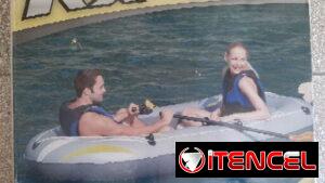 Gran oferta!!!!! Bote inflable con remos