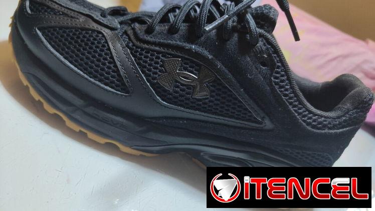 Tenis Under Armour de hombre #42.5