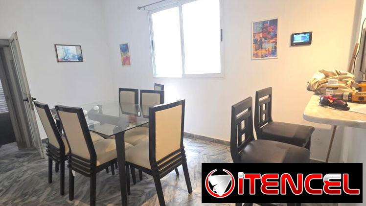 Apartamento de renta larga estancia con inversores y paneles 4habitaciones