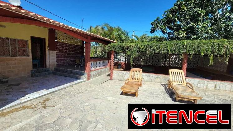 🏤🏊Casa de renta con piscina y respaldo energetico en la playa (Guanabo). Alquiler de casa con piscina GUA-014