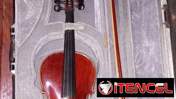 ✨Violín acústico✨