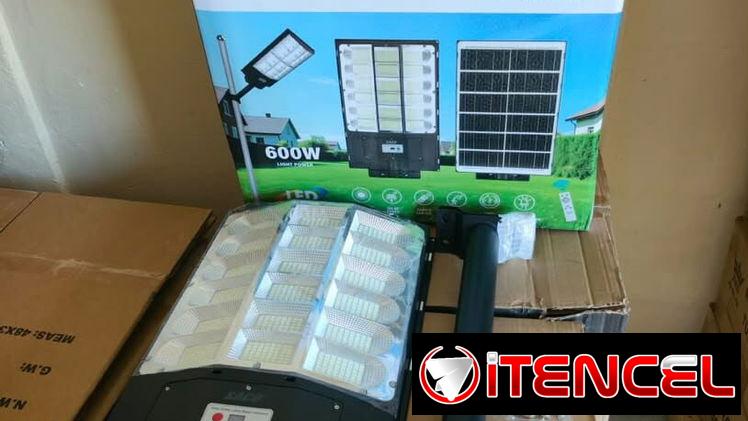 Lámpara Solar para exterior 600 W