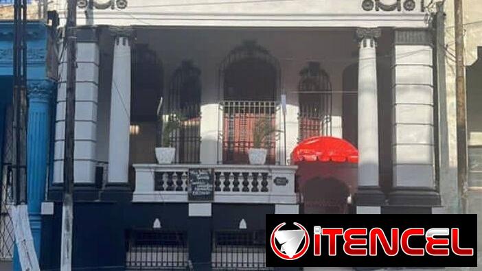 Casa en venta en 10 de octubre*