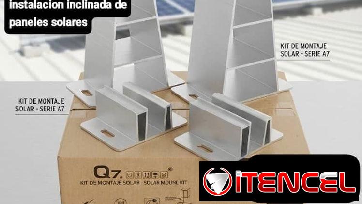 kit de estructura o soporte tipo torre de aluminio diseñado para la instalación inclinada de paneles solares.