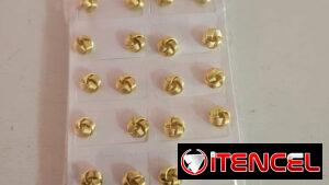 Prendas de oro laminado.