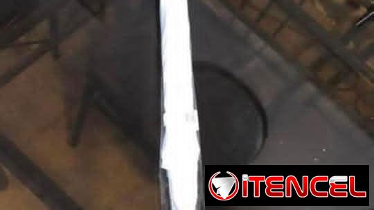 Sombrillas blancas 4 usd