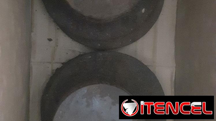 Mancuerna original con sus discos y paralela criolla de pared