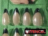 Uñas acrílicas