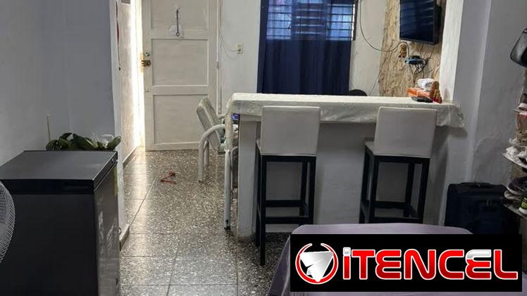 Venta de Casa en Centro Habana (a dos cuadras de Carlos ||| y Zanja )