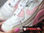 Zapatos, tenis y zandalias de niña