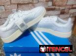 Tenis Adidas Nuevos en caja