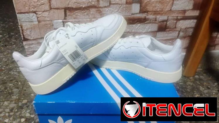 Tenis Adidas Nuevos en caja