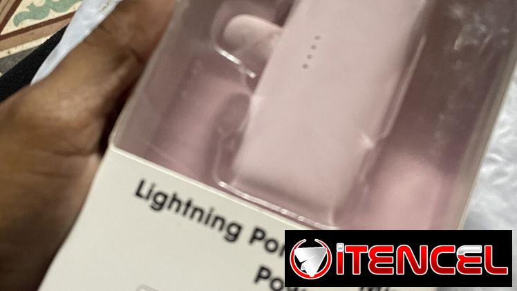 Vendo cargador portátil para iPhone o Ipad — foto 1