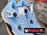 Jordan 4 Retro University Blue #42 Precio 75 usd VEDADO