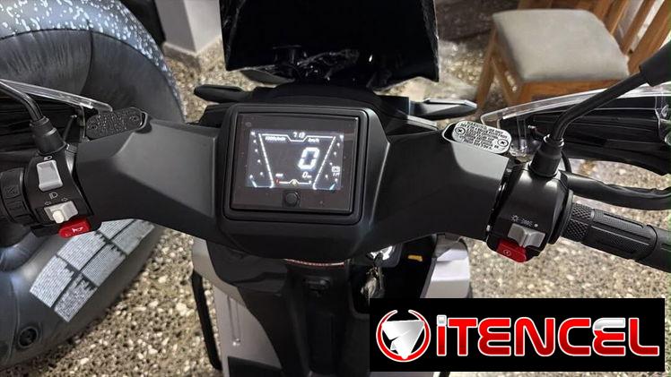 MOTO AUTOMÁTICA ÁGUILA UNISON 200T — foto 1