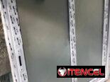 CARPINTERIA DE ALUMINIO CON CRISTAL .