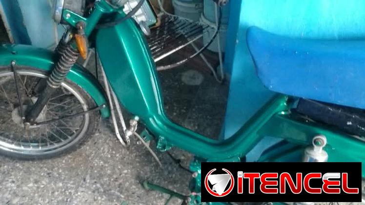 Moto de combustible — foto 3