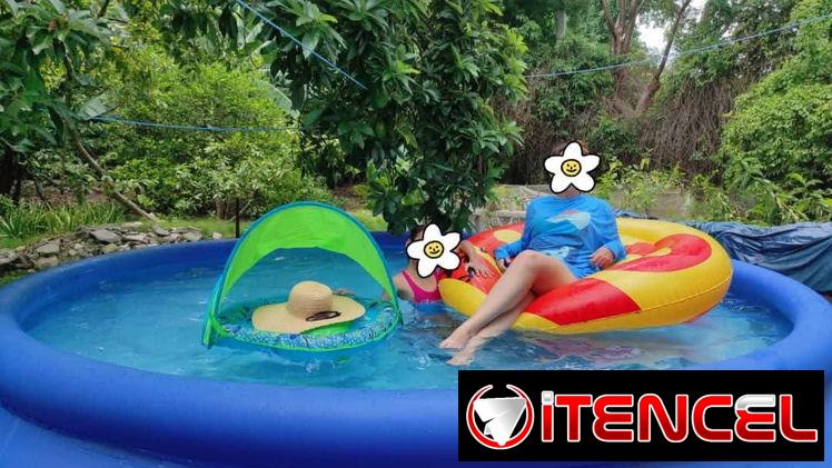 Piscina de 2.44 metros de diámetro por 0.61 metros de profundidad