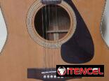 Guitarra electroacústica Yamaha