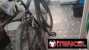 Vendo esta bici No. 26, de uso, perfecto estado 51 USD o 40 mil cup. Acepto transferencia. Lawton pegao a 10 de Octubre
