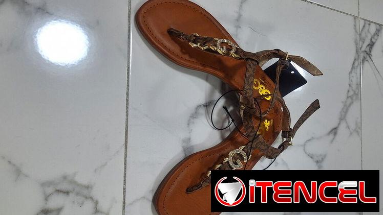 Sandalias Guess — foto 1