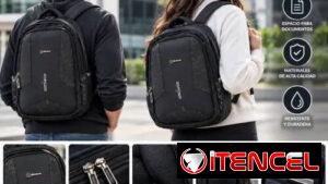 MOCHILA M-15 . Mochila amplia y acolchada, ideal para trabajo, universidad y uso diario.US$25.00