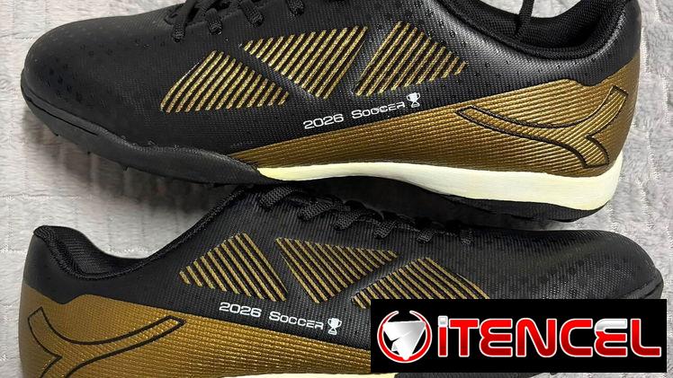 ZAPTILLAS DE FUTSAL O FUTBOL SALA #41 y #44 Precio : 30 usd — foto 1
