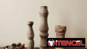 Candelabros de madera. Portavelas de madera.