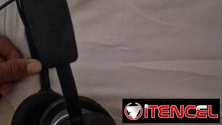 Audifones con cable de uso buen estados