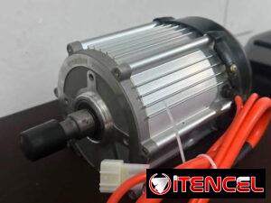 ef757217cd3441321e9c50755e8848339ebda81c7c75843b2996b7f7a98da765