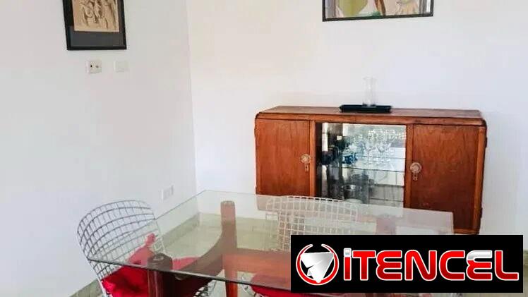 🏤Alquiler de apartamento tiempo indefinido 2 habitaciones y respaldo con inversor en el Vedado VED-013 — foto 4