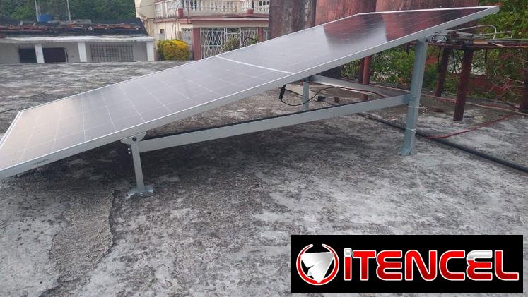 Se montan paneles solares — foto 1