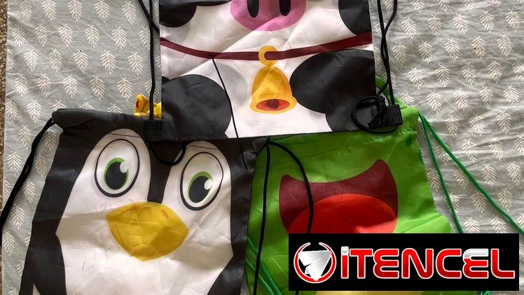 Artículos de niños y ropa de uso bien cuidada — foto 3