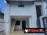 #226 EDIF 3 PISOS, Se Vende planta baja y 2do piso unificados en una propiedad y entrada independiente. Gas de la calle