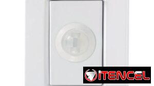 Interruptor con sensor de movimiento. Marca Tramontina.