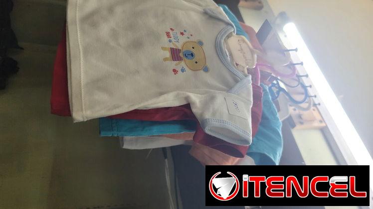 Zapatos y ropa de bebe (0-12 meses) — foto 3
