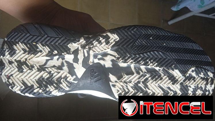 Venta de Tenis Adidas No. 48 — foto 4