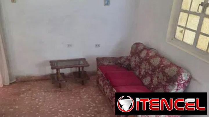 🏡✨ Casa de renta lineal independiente en Guanabacoa. Pequeña para 2 personas. COA-001