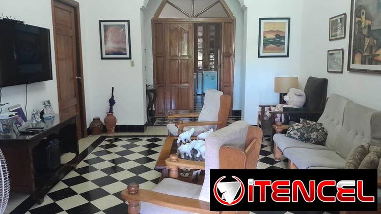 RENTA DE 2 CUARTOS CON BAÑO PRIVADO EN EL VEDADO 🏙️