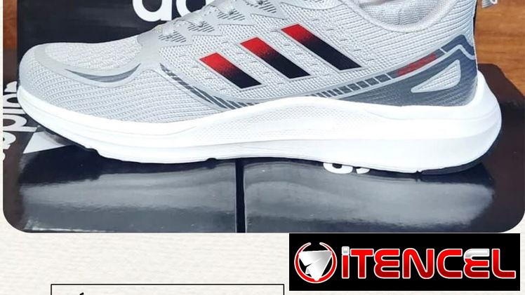 06 Tenis Adidas en oferta
