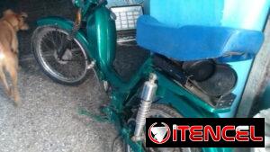 Moto de combustible