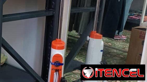 Ventilador Recargable con Panel y Bombillo