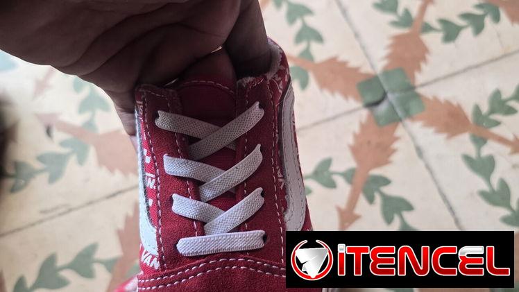 Tenis de niño de uso