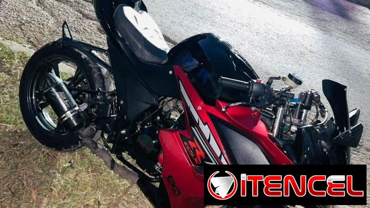 Moto d combustión.
