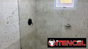 Paños fijos de Cristal para baño
